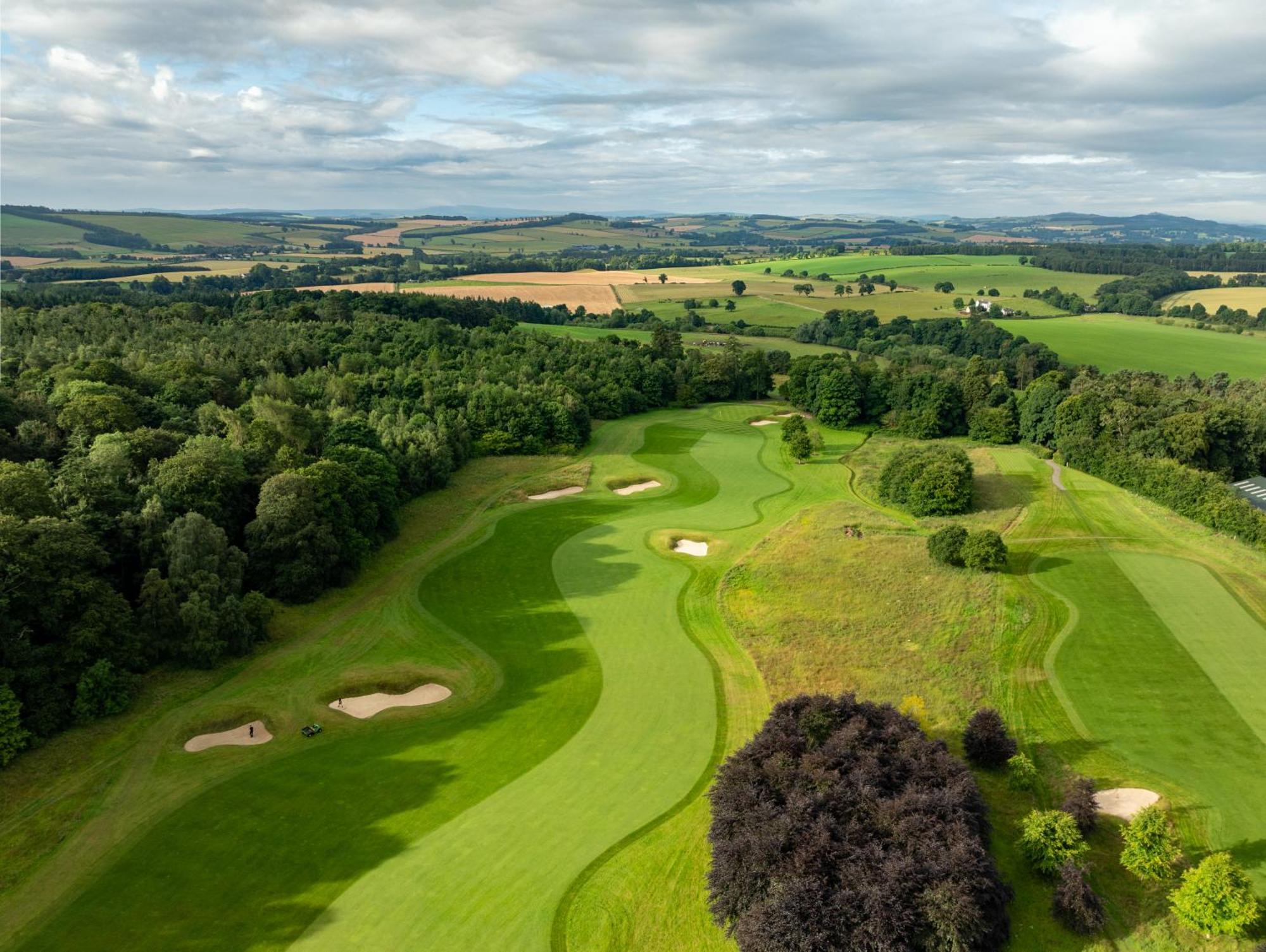 Schloss Roxburghe, Part Of Destination By Hyatt Extérieur photo The 18th hole at the 2019 Women's Open