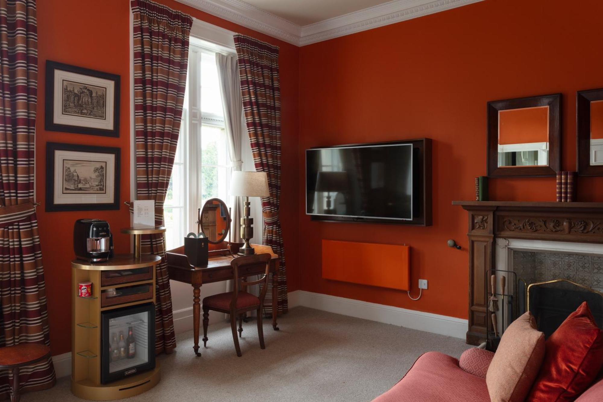 Schloss Roxburghe, Part Of Destination By Hyatt Extérieur photo A room at the hotel